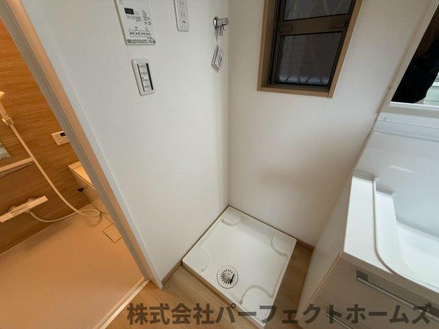 緑町戸建の設備|洗濯機置場です