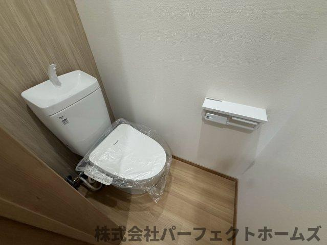 緑町戸建のトイレ|シンプルで使いやすいトイレです