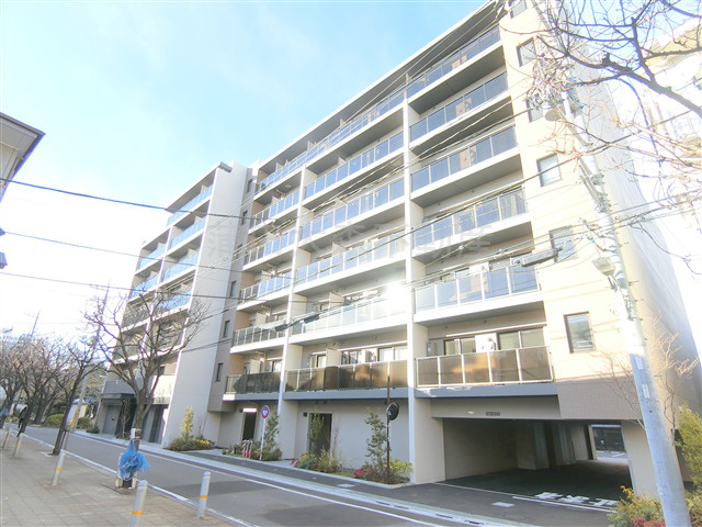 RJRプレシア大森北の外観|2024年12月築　RC鉄筋コンクリート造地上7階建て1R～4LDK総戸数94戸
東京都大田区大森北5丁目　JR京浜東北線大森駅徒歩11分、京浜急行本線平和島駅徒歩12分
