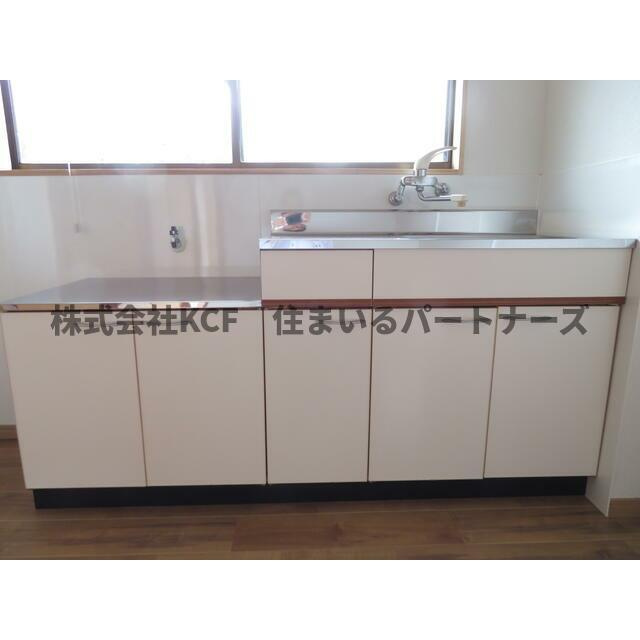 シャルマンコーポのキッチン|コンパクトなキッチンで掃除もラクラク