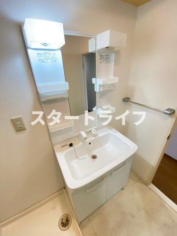 大阪市東淀川区淡路２丁目の賃貸マンションの洗面所