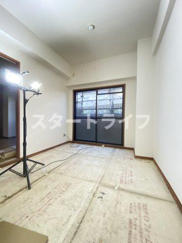 大阪市東淀川区淡路２丁目の賃貸マンションの寝室