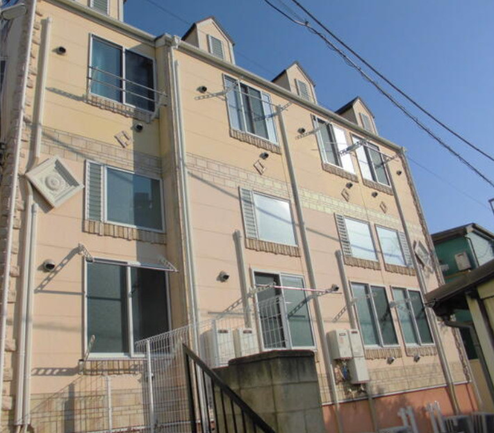 横浜市神奈川区　新子安一棟パートの外観