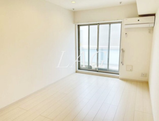 【居間・リビング】 | リブリ・久米川 | 洋室のお部屋です。