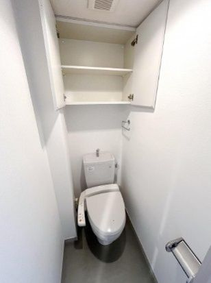 N-First荏原(エヌファーストエバラ)のトイレ|落ち着いた色調のトイレです