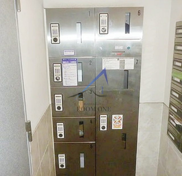 プレールドゥーク神田のその他共用部分|宅配ボックスです。