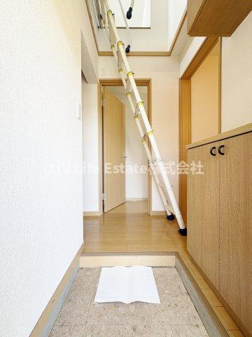 プチメゾン東戸倉Ⅱの玄関