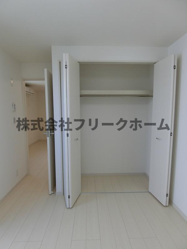 リブリ・エルカーサの収納