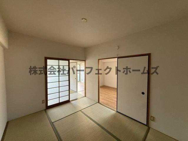 メナール香里園の和室|ゆったりとくつろげる和室です