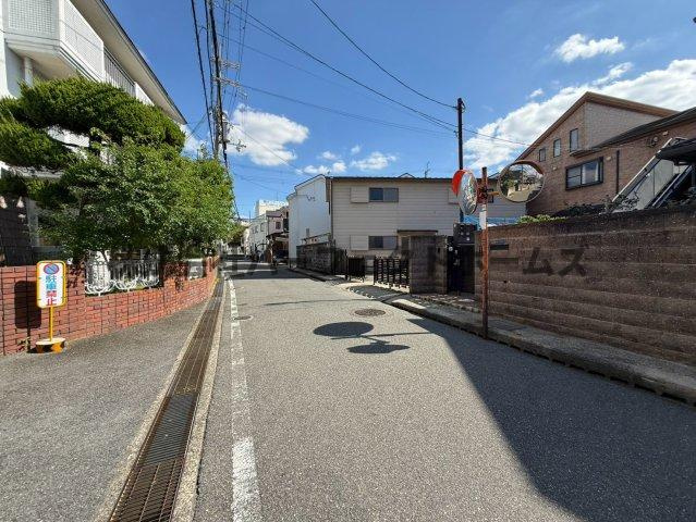 メナール香里園の周辺