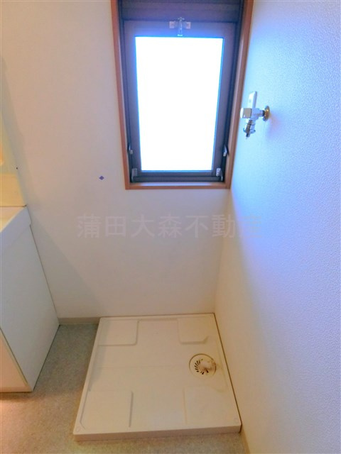ウイングピア美園の設備|洗濯機置き場