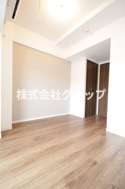 グランヴァン横濱南の洋室