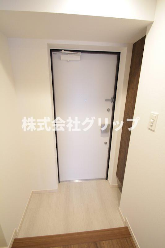 グランヴァン横濱南の玄関