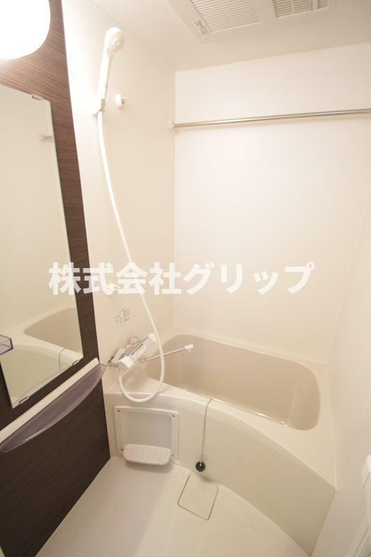 グランヴァン横濱南の浴室