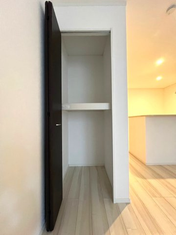 東大和市立野戸建０１の収納