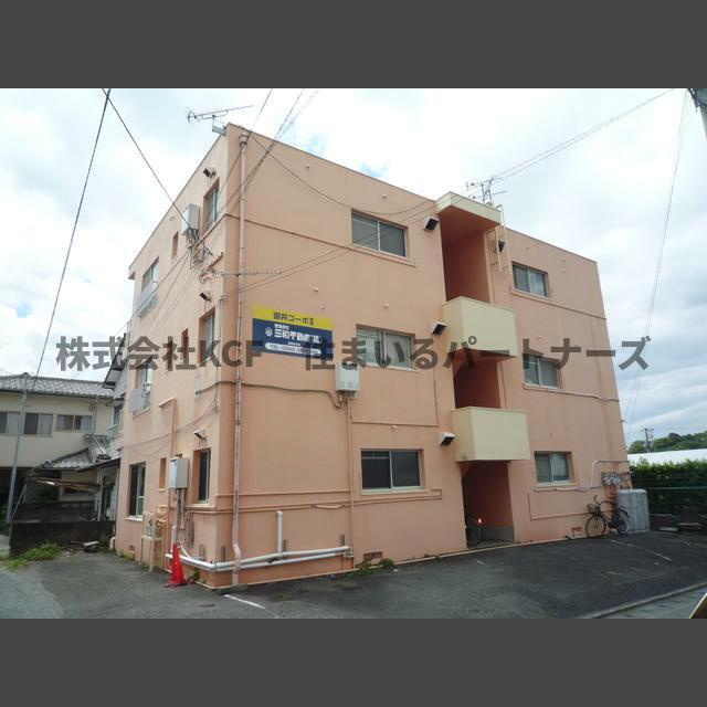 御井コーポⅡのロビー|外観もきれいです