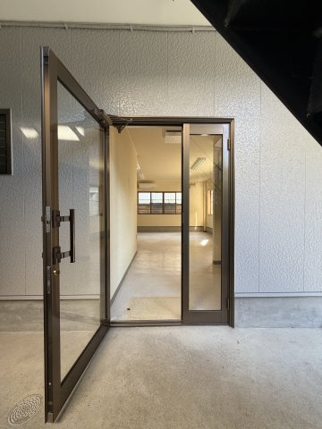リベルテ半田山 1階西側の玄関