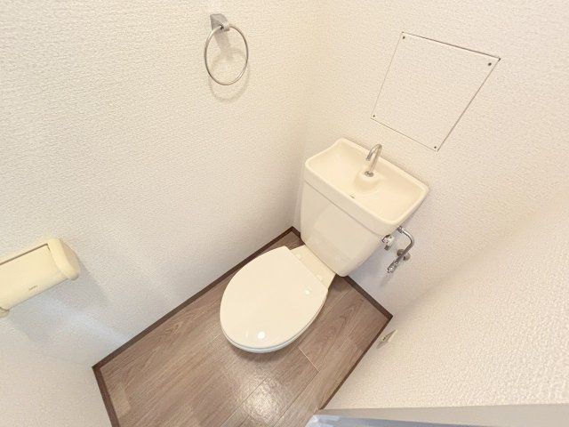 メゾンサクラ9期のトイレ