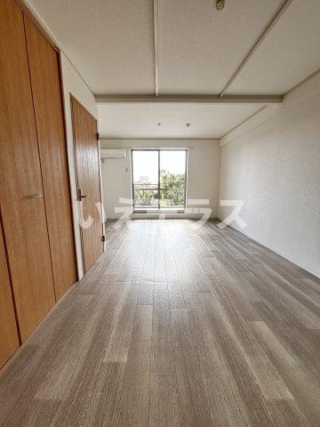 マンション山本第2の寝室