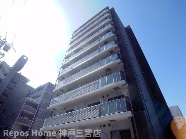 ファーストフィオーレ神戸元町の外観
