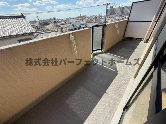 ソシアハイツオクダのバルコニー|暖かな日差しのふりそそぐバルコニー