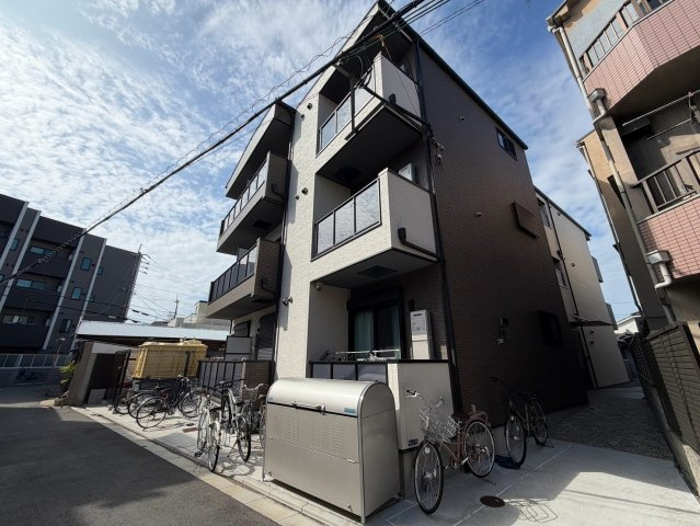 Ｄ　ｐｏｒｔａ　ｓｕｎｎｙの外観