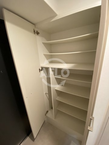 エスリード南森町の玄関|エスリード南森町　下駄箱