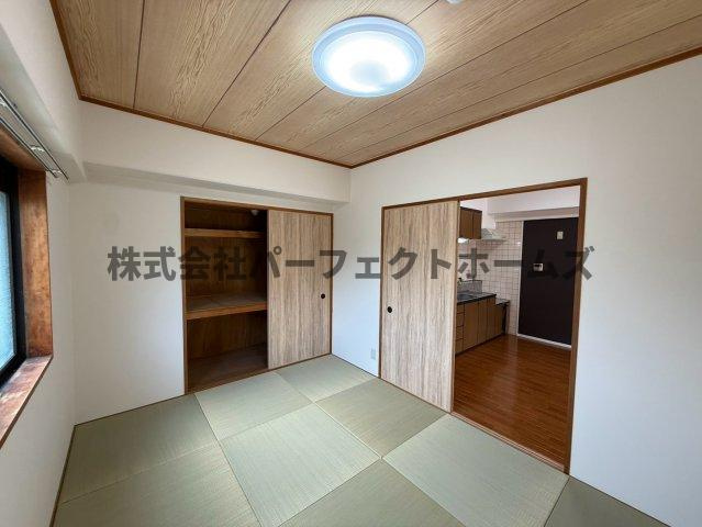 ソシアハイツオクダの和室|柔らかい畳が心地よい和室