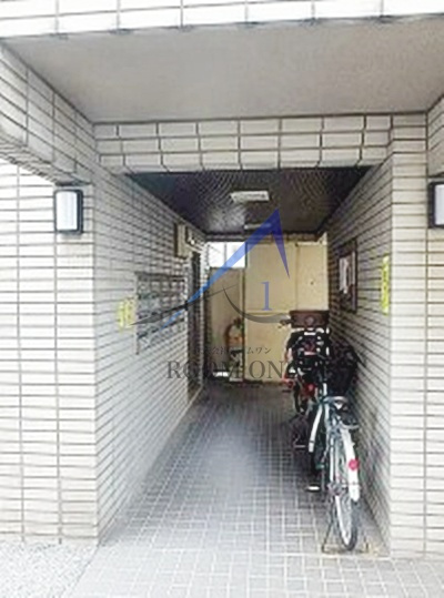 メゾン塚本のエントランス|エントランスです。