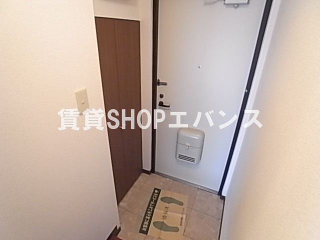 【玄関】 | ファインドリブ