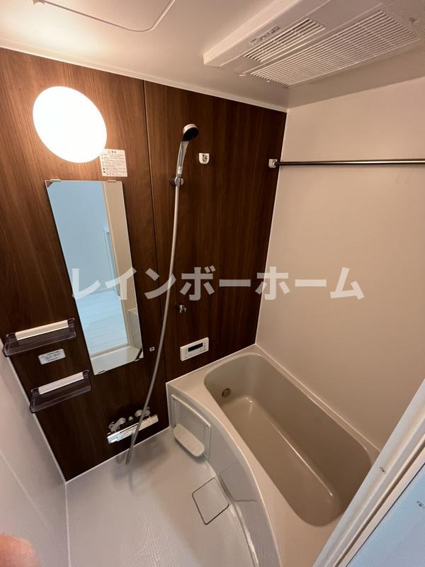 ウィステリアの浴室|コンパクトで使いやすいお風呂です