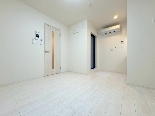 ジュラント淡路の居間・リビング