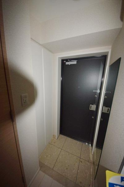 墨田区業平４丁目の賃貸マンションの玄関