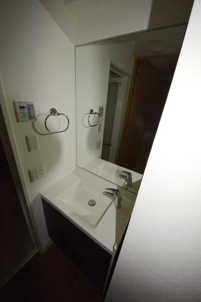 墨田区業平４丁目の賃貸マンションの洗面所