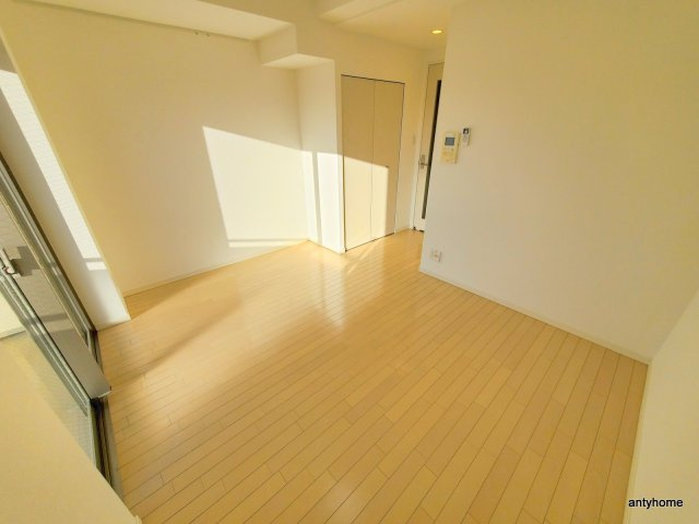 レジディア谷町　仲介手数料無料の居間・リビング