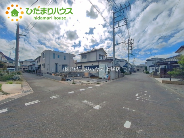 上尾市小泉9期　新築戸建　01の前面道路含む現地写真|9/18撮影
