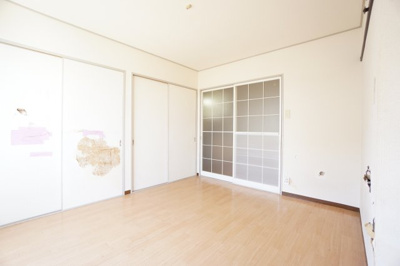【洋室】 | ハイツゆかり | ※同物件、同タイプ、間取り反転のお部屋です