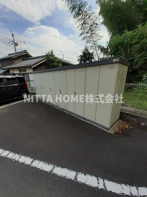 舞鶴市字上福井のアパートの設備|外部トランクは無料で使用ＯＫ♪