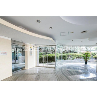 【ロビー】 | ブロンズストーン宇田川 | ブロンズストーン宇田川　は三都市アース中延店へお任せください！　ご内覧可能なお部屋は物件現地お待ち合わせご案内可能です！