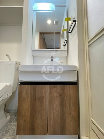 レジュールアッシュ谷町六丁目フェリシアの独立洗面台|ファーストフィオーレ谷町六丁目フェリシア　独立洗面台
