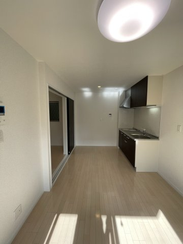 グランデ大宮通の居間・リビング|イメージとして同マンション別部屋写真使用しています