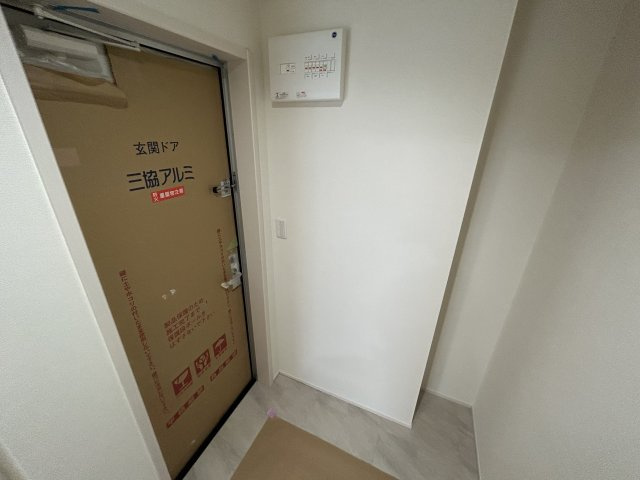 フジパレス泉大津ノースの玄関