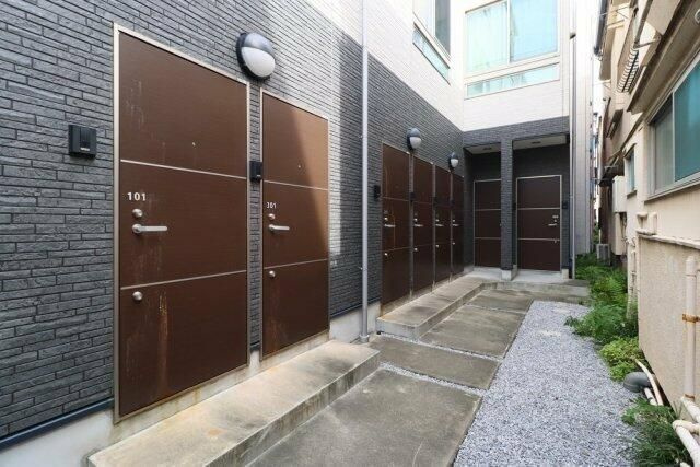 江東区東陽１丁目のアパートのロビー