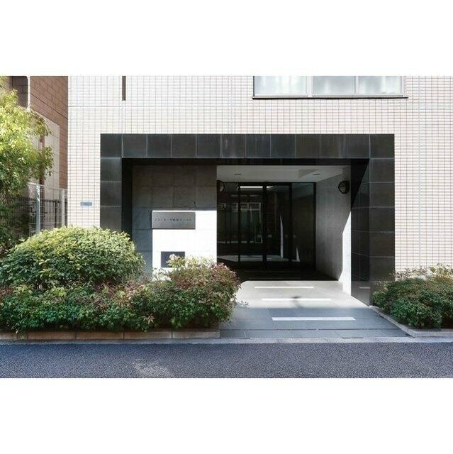 グランカーサ銀座イーストのエントランス