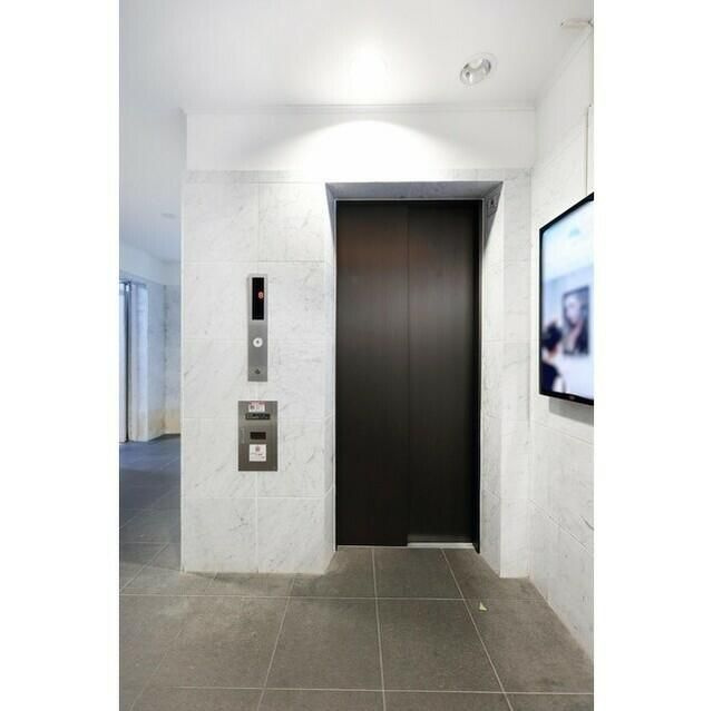 グランカーサ銀座イーストのロビー