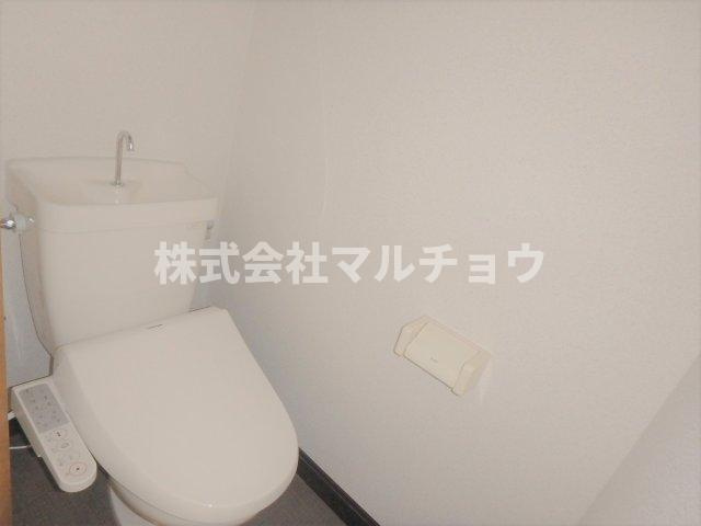宮本アパートのトイレ|落ち着いたトイレです