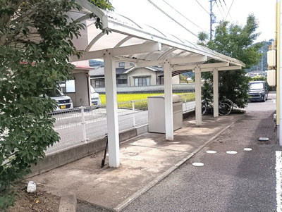 【その他共用部分】 | ヴィラ丹波屋Ｂ | 屋根付き駐輪場