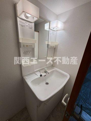  | 南上小阪貸家