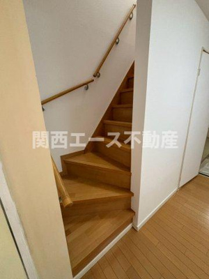  | 南上小阪貸家