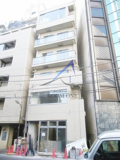 レオナール三田